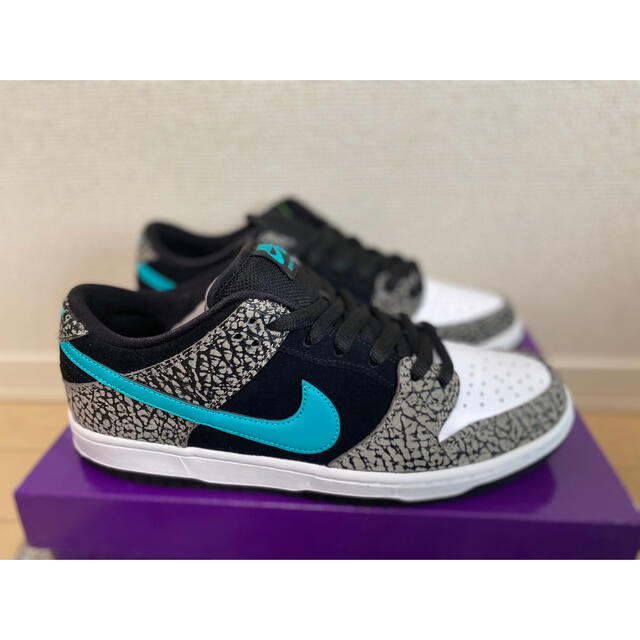 NIKE(ナイキ)の27cm NIKE SB DUNK LOW PRO ELEPHANT atmos メンズの靴/シューズ(スニーカー)の商品写真