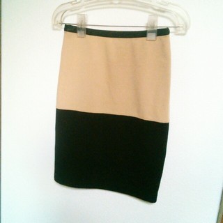 オゾック(OZOC)の新品バイカラー☆タイトスカート(ひざ丈スカート)