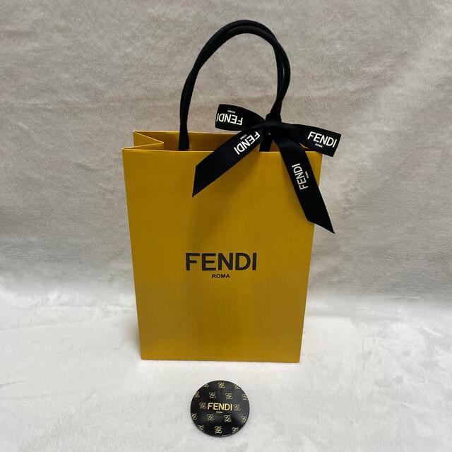 FENDI(フェンディ)のFENDI ショップバッグ レディースのバッグ(ショップ袋)の商品写真