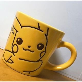 ピカチュウ　ポケットモンスター　フェイス　マグカップ　磁器　ポケモン　希少　新品