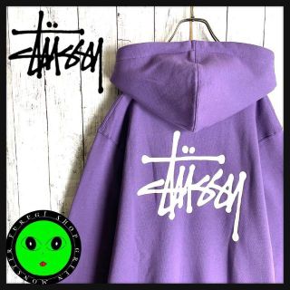 ステューシー(STUSSY)の【未使用品☆大人気XLサイズ】ステューシー バックプリントロゴ パーカー(パーカー)