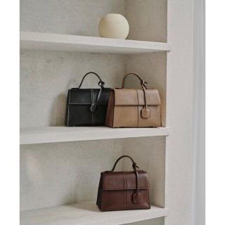 L'Or One-handle Square Bag Black