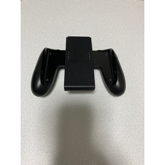 Nintendo Switch(ニンテンドースイッチ)のNintendo switch 本体　グレー エンタメ/ホビーのゲームソフト/ゲーム機本体(家庭用ゲーム機本体)の商品写真