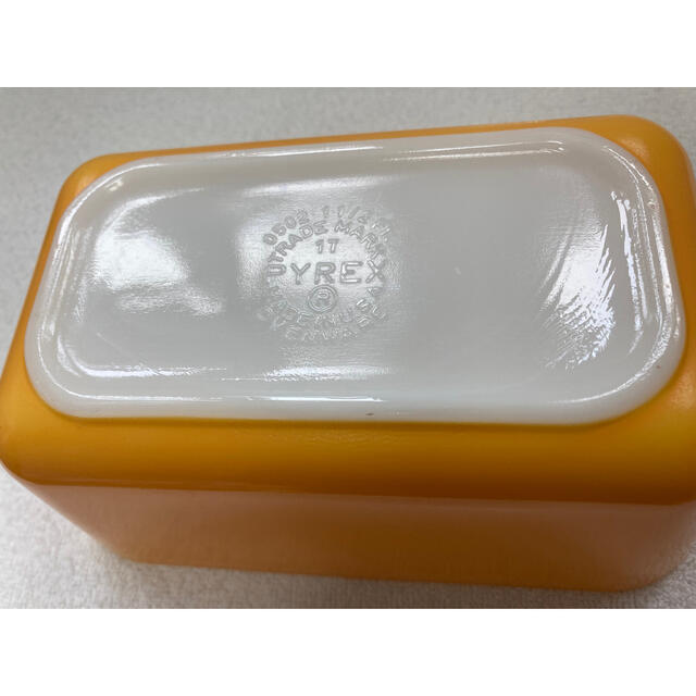 Pyrex(パイレックス)のオールドパイレックス　レフリジレーター Mサイズ（オレンジ） インテリア/住まい/日用品のキッチン/食器(食器)の商品写真