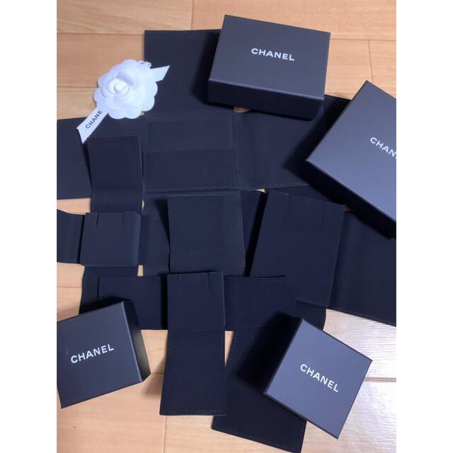 CHANEL(シャネル)のシャネル♥️空箱　アクセサリー レディースのバッグ(ショップ袋)の商品写真
