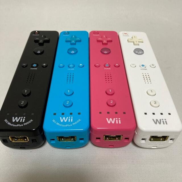 Wii(ウィー)のWii本体 マリオカート　4人で遊べる！セット エンタメ/ホビーのゲームソフト/ゲーム機本体(家庭用ゲーム機本体)の商品写真