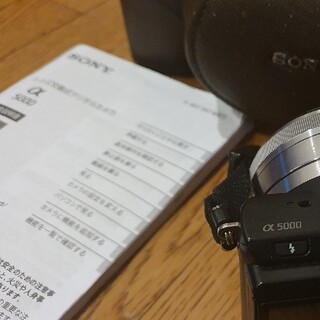 mari 専用 SONY レンズ交換式デジタルカメラ α5000 5点セットの通販 by ...