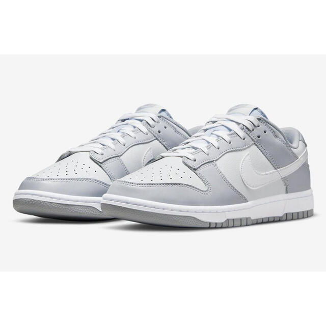 NIKE(ナイキ)のNIKE DUNK LOW RETRO WOLF GREY 26.5 US8.5 メンズの靴/シューズ(スニーカー)の商品写真