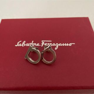 サルヴァトーレフェラガモ(Salvatore Ferragamo)のFerragamo ピアス 両耳(ピアス(両耳用))