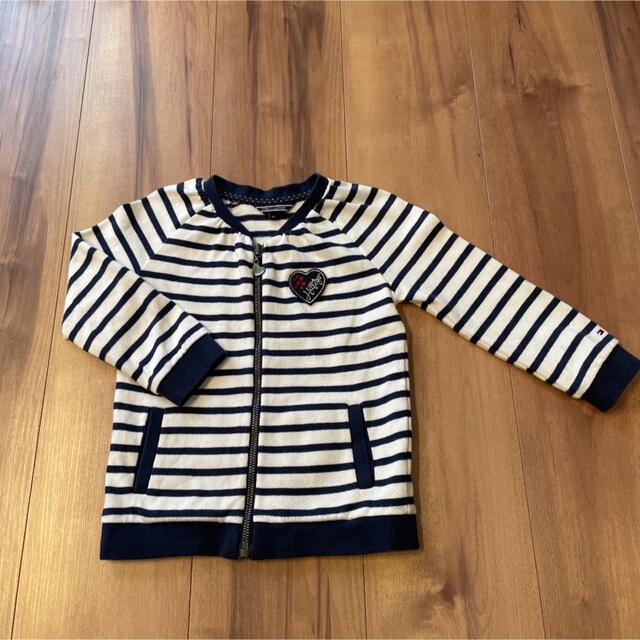 TOMMY HILFIGER(トミーヒルフィガー)のトミーフィルガー アウター 100 キッズ/ベビー/マタニティのキッズ服女の子用(90cm~)(ジャケット/上着)の商品写真