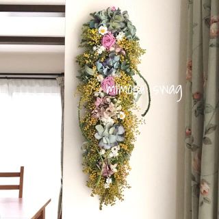 ミモザと紫陽花の縦長スワッグ☆ドライフラワースワッグの通販 by