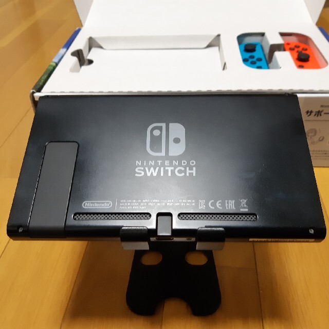 Nintendo Switch(ニンテンドースイッチ)の任天堂　Switch エンタメ/ホビーのゲームソフト/ゲーム機本体(家庭用ゲーム機本体)の商品写真