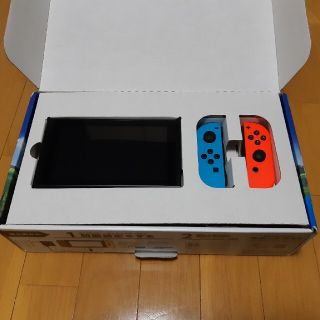 ニンテンドースイッチ(Nintendo Switch)の任天堂　Switch(家庭用ゲーム機本体)