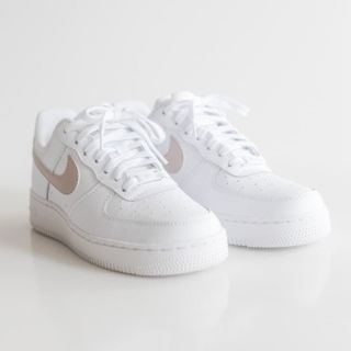 NIKE - ナイキ エアフォース1 ピンク ベージュ AIR FORCE AF1 24cmの