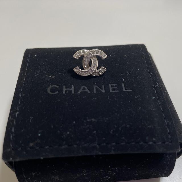 アクセサリーCHANEL    片耳　ピアス