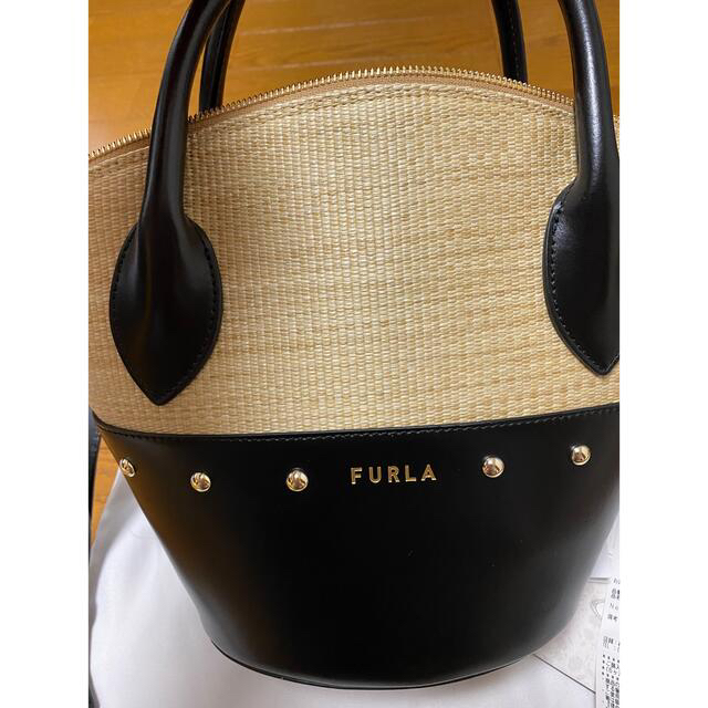 Furla(フルラ)の専用です！！FURLA SHARE mini tote カゴバック レディースのバッグ(かごバッグ/ストローバッグ)の商品写真