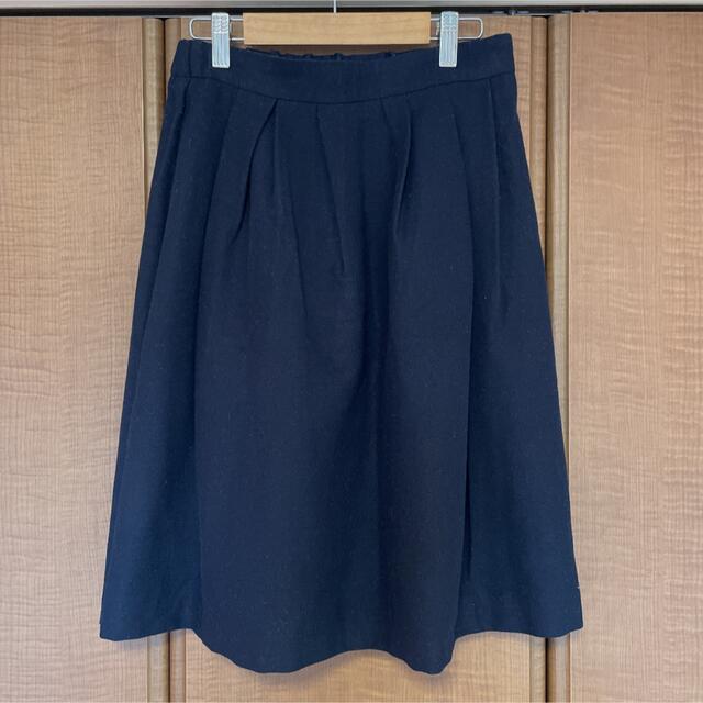 AG(エージー)の【美品】ネイビースカート レディースのスカート(ひざ丈スカート)の商品写真