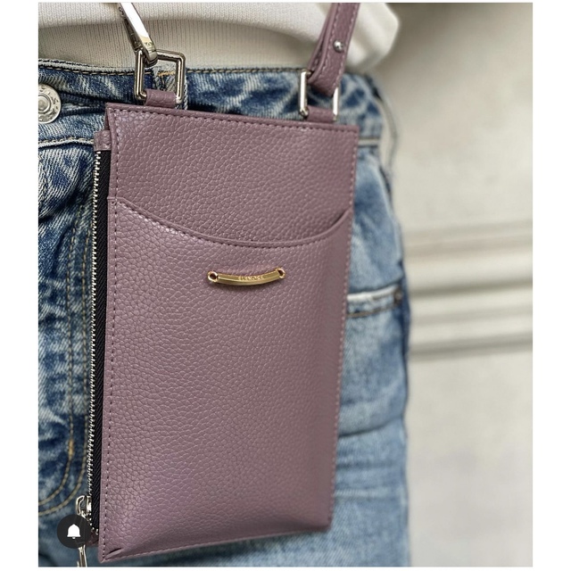 rienda(リエンダ)の❤️【送料込】ELENORE Cross body IPbag  レディースのバッグ(ショルダーバッグ)の商品写真