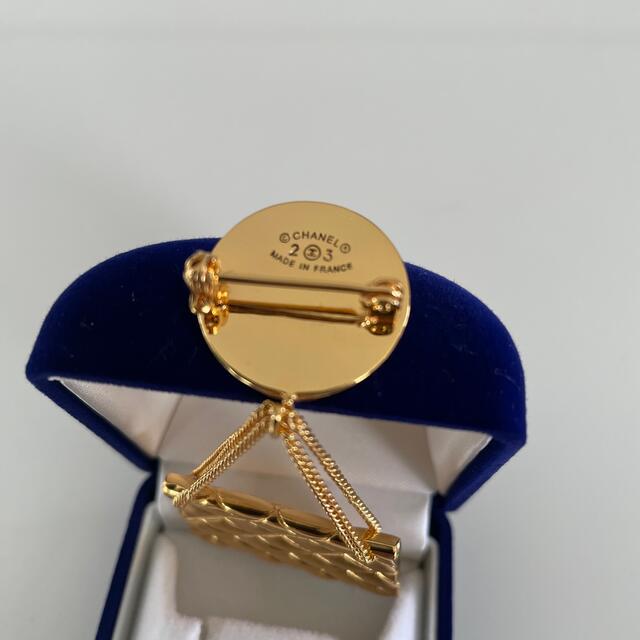 CHANEL - 極美品CHANELブローチの通販 by 留美|シャネルならラクマ CHANEL - 極美品CHANELブローチの通販 by 留美|シャネルならラクマ