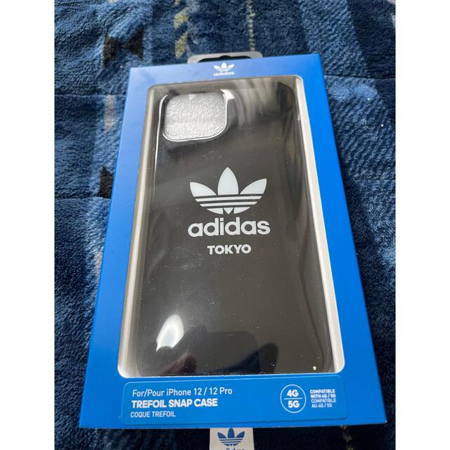 adidas(アディダス)のadidas iphone12ケース スマホ/家電/カメラのスマホアクセサリー(iPhoneケース)の商品写真