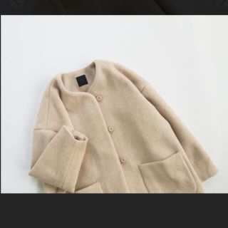 ネストローブ(nest Robe)のオオカミとフクロウ　オオカミとシロクマのヴィーカ(ノーカラージャケット)