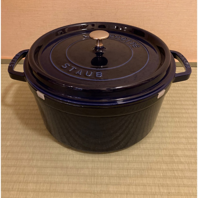 ストウブ　staub  28㎝28