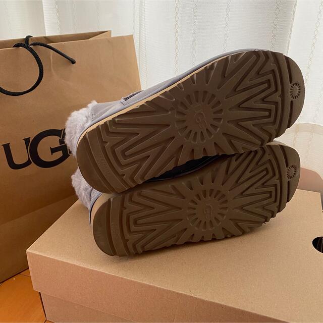 UGG(アグ)のugg classic bring mini レディースの靴/シューズ(ブーツ)の商品写真