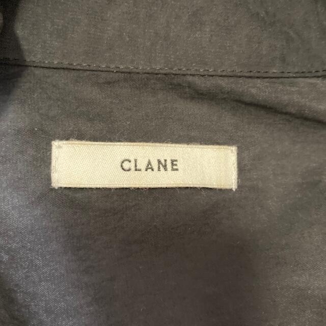 CLANE(クラネ)のCLANE ブラック　シャツ レディースのトップス(シャツ/ブラウス(長袖/七分))の商品写真