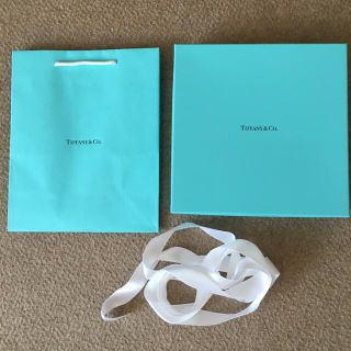 ティファニー(Tiffany & Co.)のティファニー箱　バッグ　ショップ袋　ギフトケース　リボン　紙袋　皿食器箱(ショップ袋)