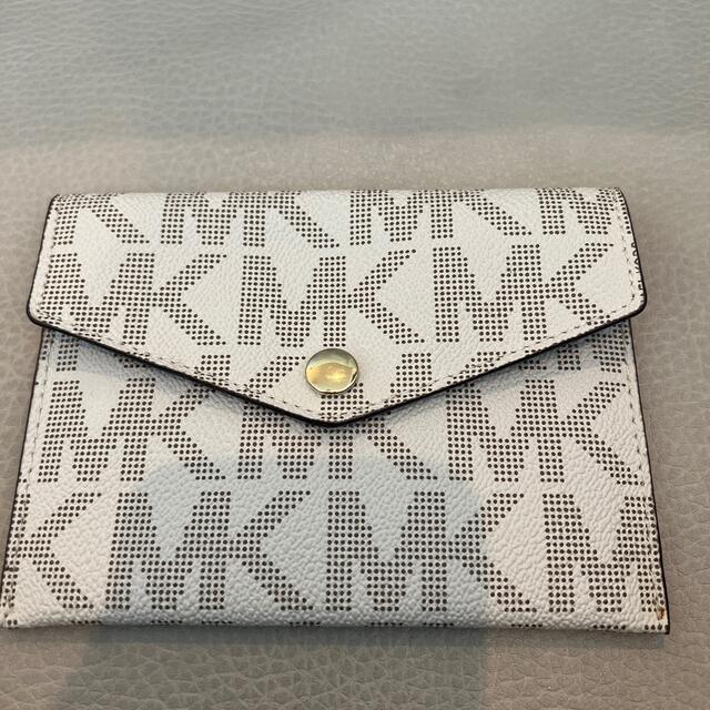 Michael Kors(マイケルコース)のマイケルコース　パスポートケース レディースのファッション小物(パスケース/IDカードホルダー)の商品写真