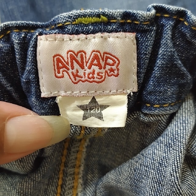 ANAP Kids(アナップキッズ)の値下げ☆ANAPKIDS ジーパン 120センチ キッズ/ベビー/マタニティのキッズ服男の子用(90cm~)(パンツ/スパッツ)の商品写真