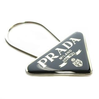 プラダ(PRADA)のプラダ PRADA キーリング チャーム 三角プレート シルバー 黒 M285(その他)