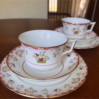 WEDGWOOD - 【黒壺美品】ウェッジウッド☆ビアンカ☆トリオ ペア②の