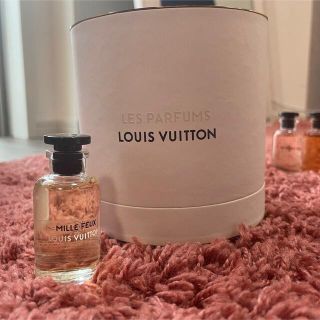 ルイヴィトン(LOUIS VUITTON)のミルフー ♡LVミニチュア香水 (香水(女性用))