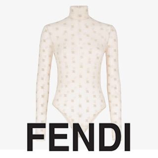 FENDI - 新品未使用！FENDIカリグラフィー✮‪シースルー ✮‪ボディー‬‬