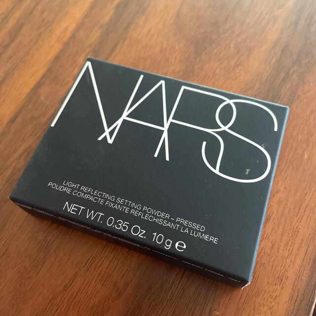 NARS(ナーズ)のNARSライトリフレクティングセッティングパウダーセレクトN コスメ/美容のベースメイク/化粧品(フェイスパウダー)の商品写真