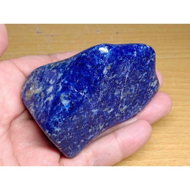 鮮青 226g ラピスラズリ 原石 鉱物 宝石 鑑賞石 自然石 誕生石 水石
