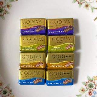 コストコ(コストコ)のGODIVA ゴディバ ナポリタン チョコレート 4種類 8個(菓子/デザート)