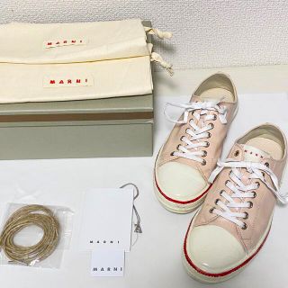 マルニ(Marni)のMARNI ローカット　キャンバススニーカー　2021 ss 牛革　(スニーカー)