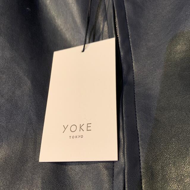 yoke ヨーク　fake leather ブルゾン