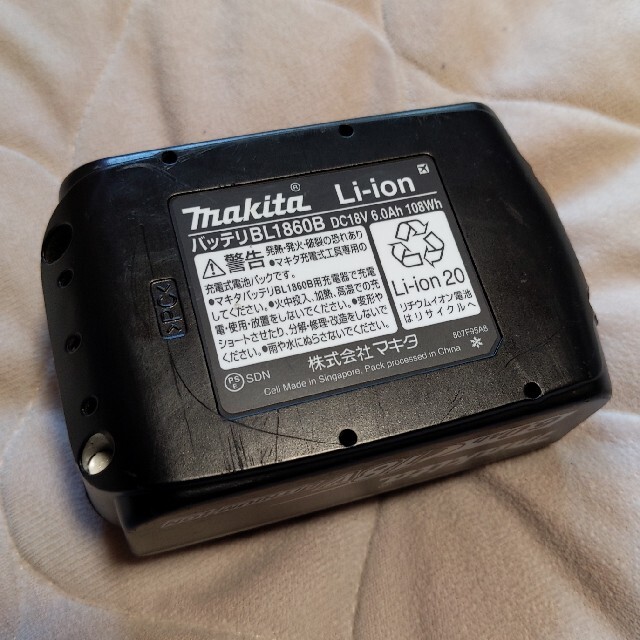 人気商品を激安通販 makita18V6.0Ahバッテリー
