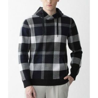 バーバリーブラックレーベル(BURBERRY BLACK LABEL)の極美品 クレストブリッジチェックプルオーバーパーカー L(パーカー)