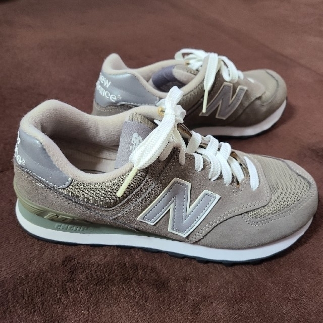 New Balance(ニューバランス)のニューバランス　スニーカー　レディース　グレー　24cm レディースの靴/シューズ(スニーカー)の商品写真