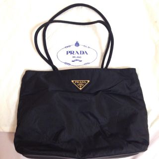 プラダ(PRADA)の美品☆プラダの黒ナイロントートバッグ(トートバッグ)