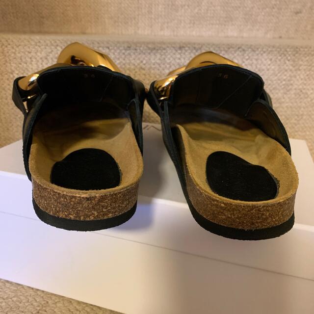 J.W.ANDERSON(ジェイダブリューアンダーソン)のJW ANDERSON チェーンローファー　36サイズ　未使用 レディースの靴/シューズ(ローファー/革靴)の商品写真