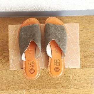 ジャーナルスタンダード(JOURNAL STANDARD)の【専用】Eder Shoes スウェード フラットサンダル(サンダル)