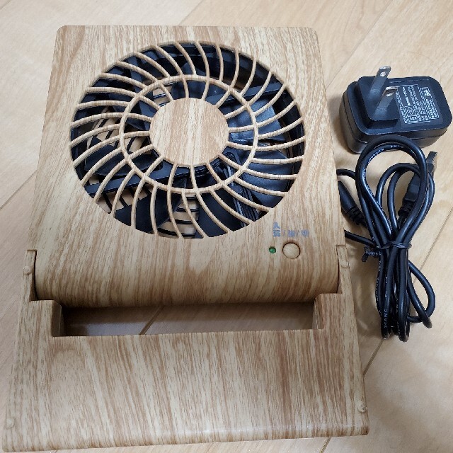 380円 通信販売 ドウシシャ 卓上扇風機 ペンスタンドファン 風量3段階 USB電源 ピエリア グレー FSV-82U GY 380円 通信販売 ドウシシャ 卓上扇風機 ペンスタンドファン 風量3段階 USB電源 ピエリア グレー FSV-82U GY