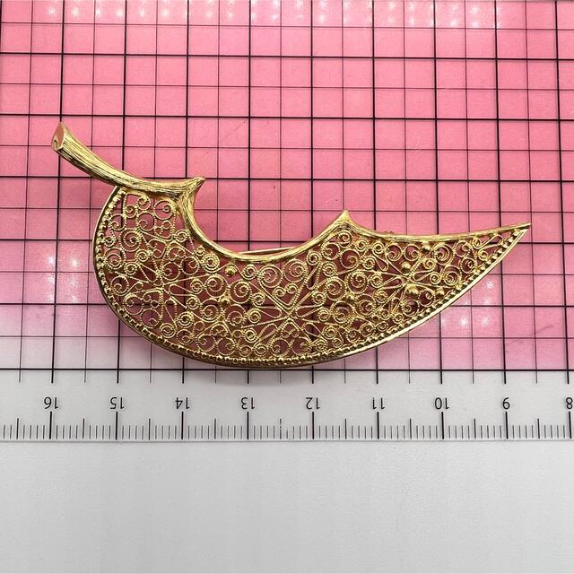 ✾酒井公男作品 アラベスク(唐草模様)ブローチ✾ K18YG ✾酒井公男作品 アラベスク(唐草模様)ブローチ✾ K18YG