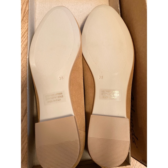 UNITED ARROWS(ユナイテッドアローズ)の未使用 stilmoda スティルモーダ 深パンプス スウェード キャメル 38 レディースの靴/シューズ(ハイヒール/パンプス)の商品写真