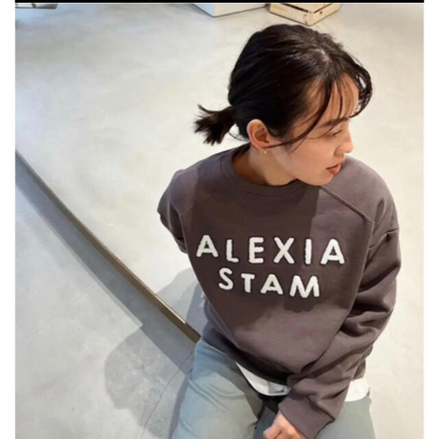 ALEXIA STAM(アリシアスタン)の新品　Alexiastam  刺繍ロゴスウェット メンズのトップス(スウェット)の商品写真